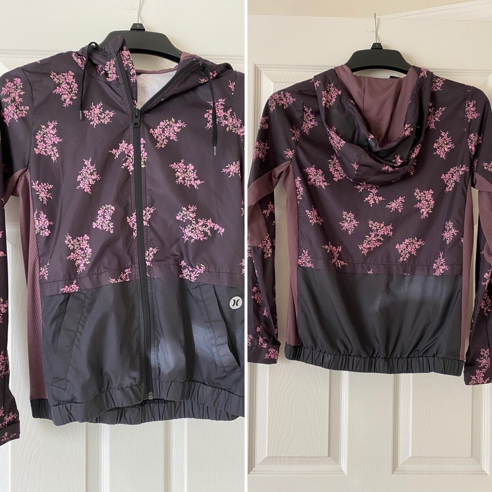 Like new purple floral zip up light jacket